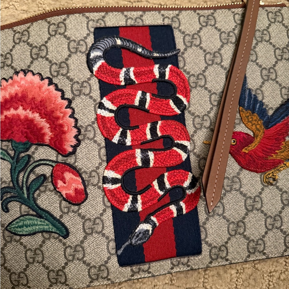 Gucci Monogram Snake Patch Brown Clutch - image 6